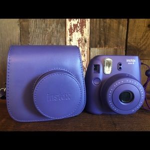 FujiFilm Instax Mini 8 instant camera
